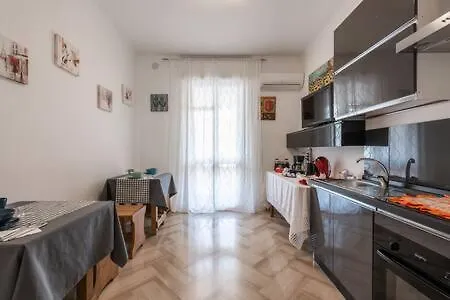 Bed and Breakfast Dalla Zia Μπάρι